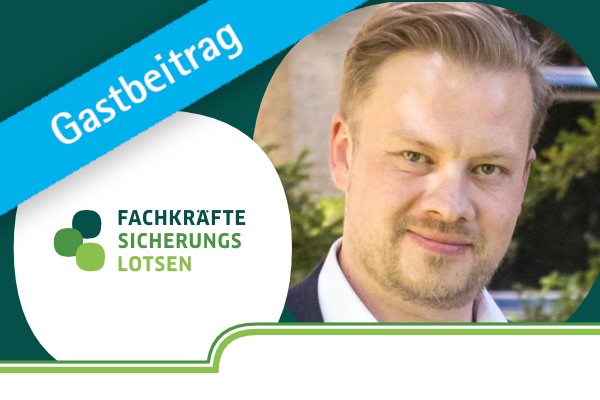 Stephan Knothe auf grünem Hintergrund